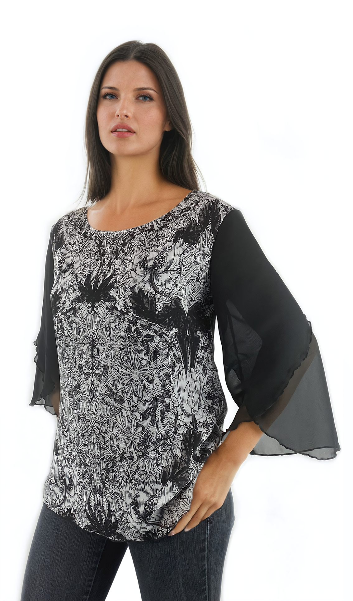 Дамска блуза - тениска с 3/4 ръкав обло деколте