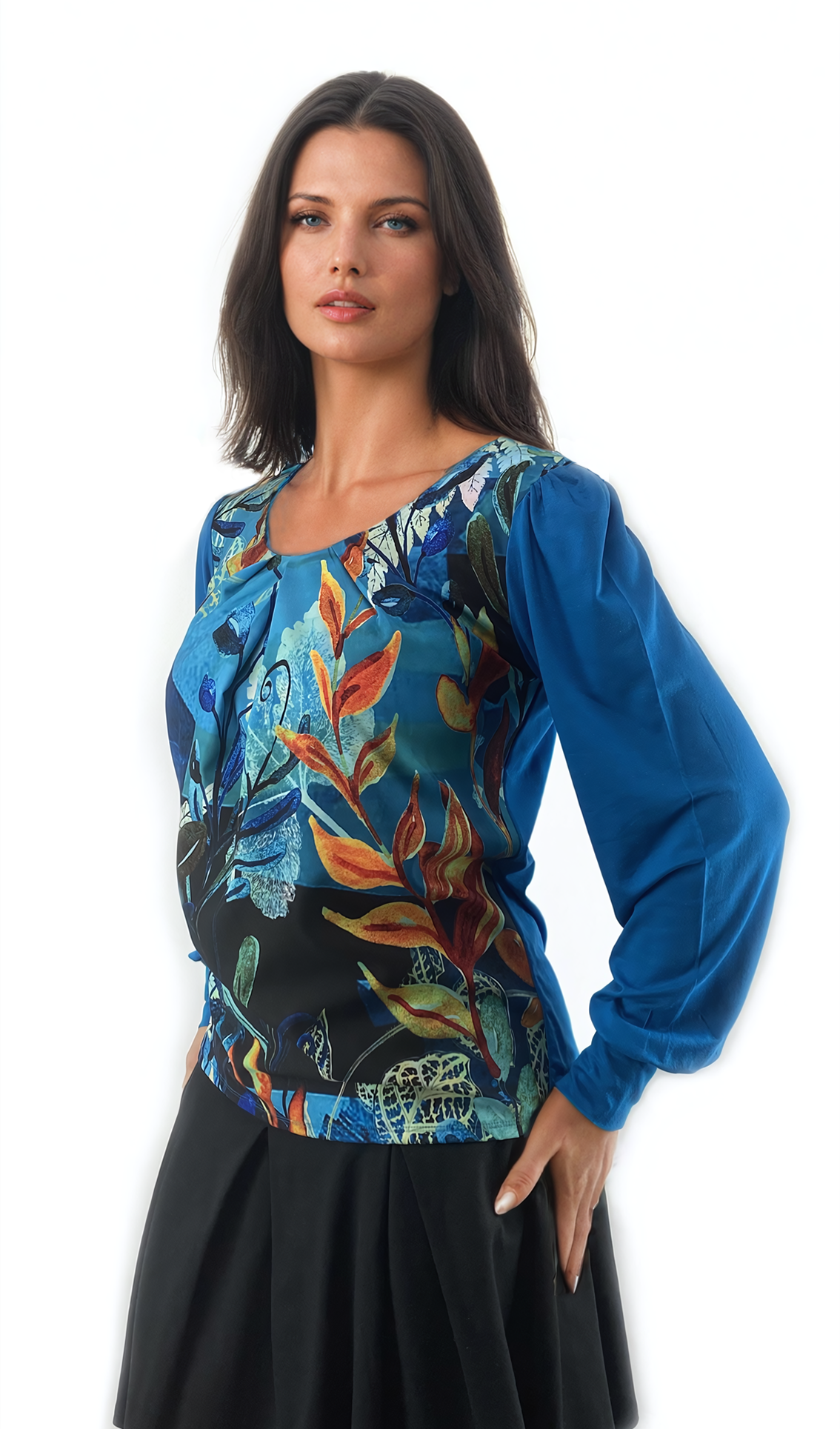 Дамска блуза - тениска с дълъг ръкав обло деколте