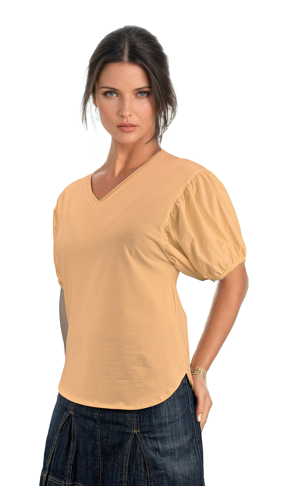 Дамска блуза - тениска къс ръкав остро деколте