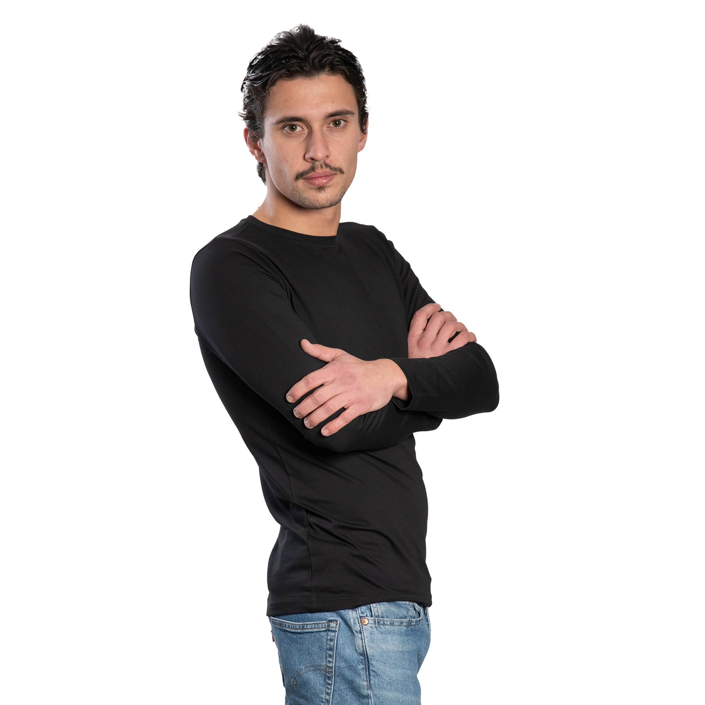 Мъжка  тениска с дълъг ръкав обло деколте