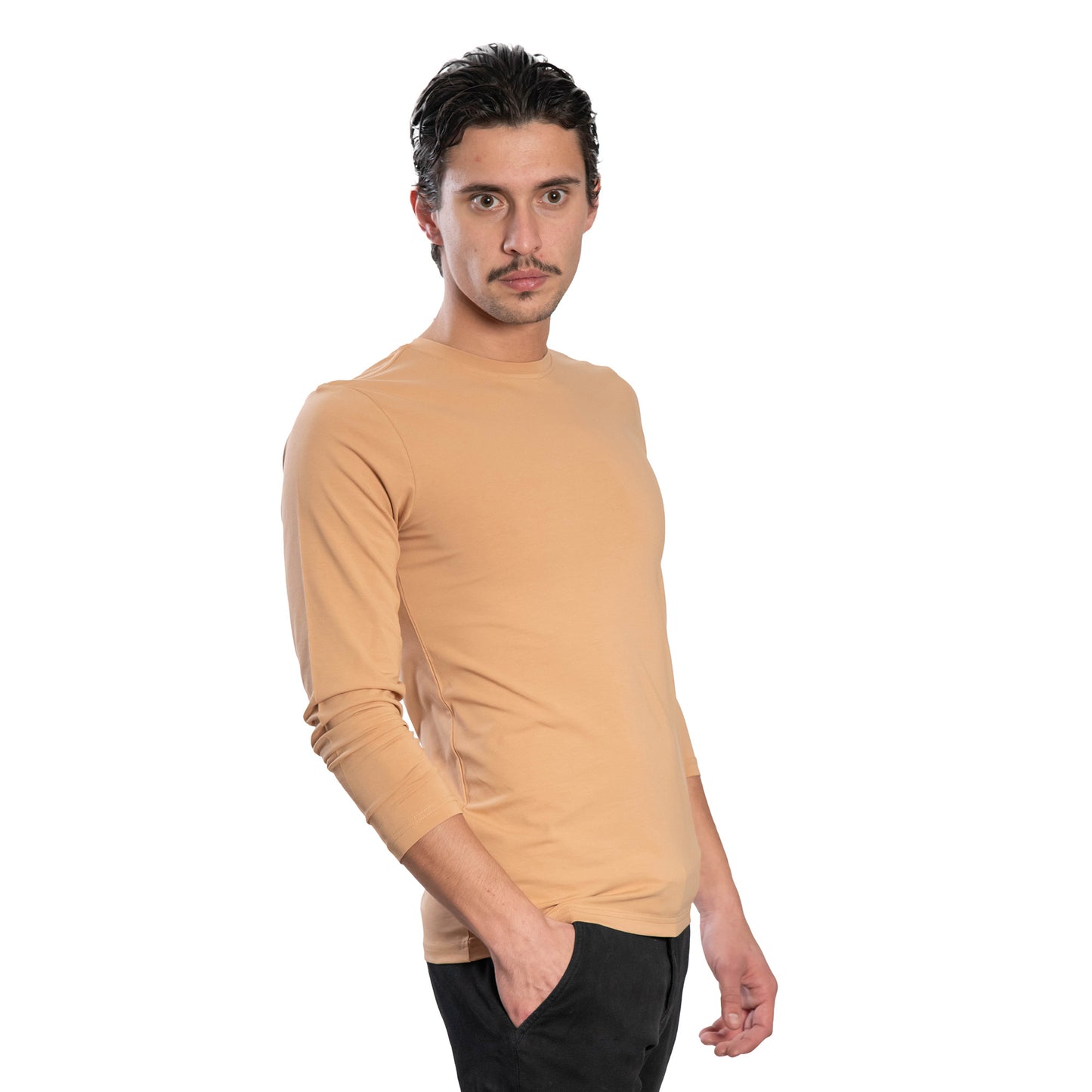 Мъжка  тениска с дълъг ръкав обло деколте