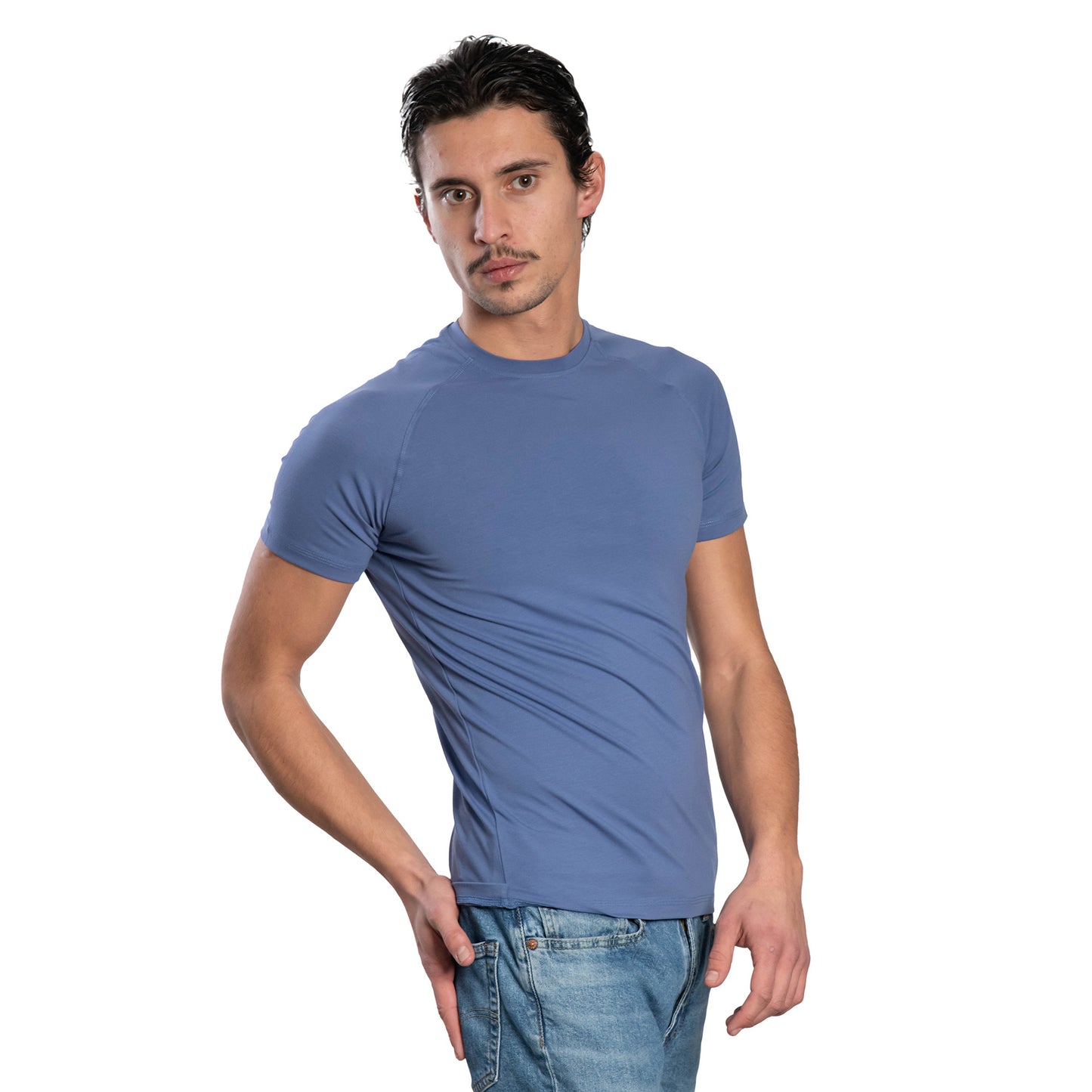 Мъжка  тениска с къс ръкав - реглан обло деколте