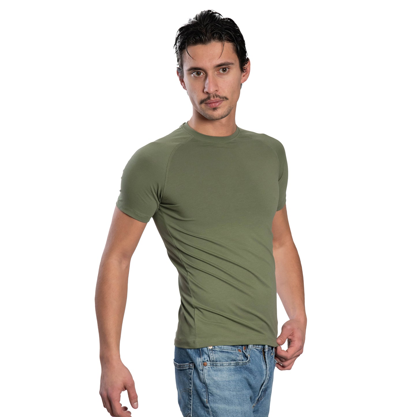 Мъжка  тениска с къс ръкав - реглан обло деколте