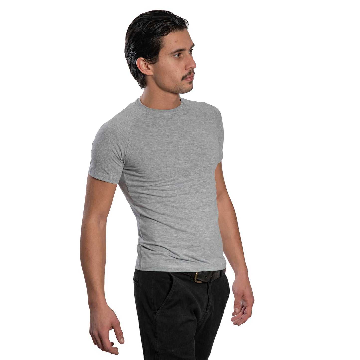 Мъжка  тениска с къс ръкав - реглан обло деколте