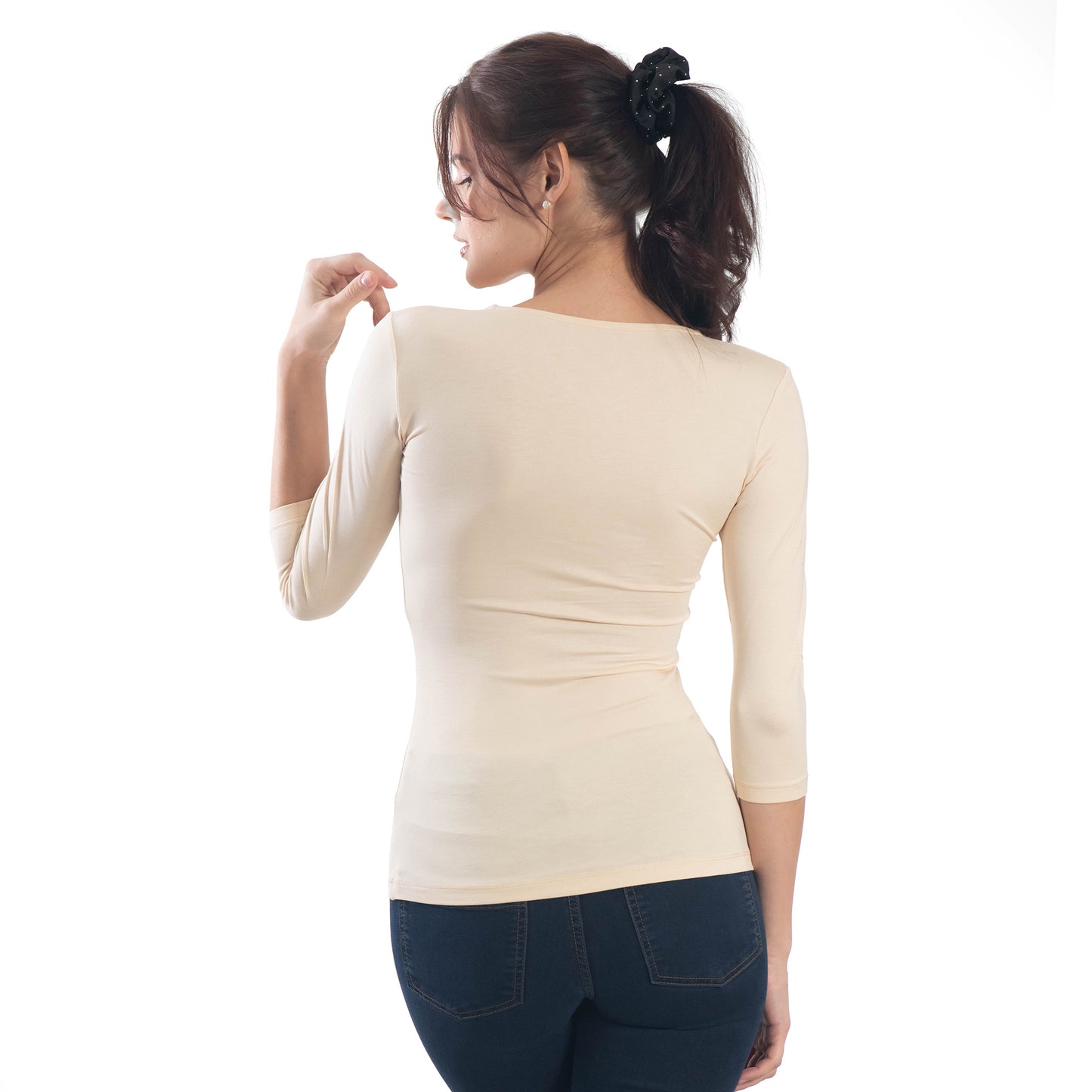 Дамска  тениска с 3/4 ръкав обло деколте