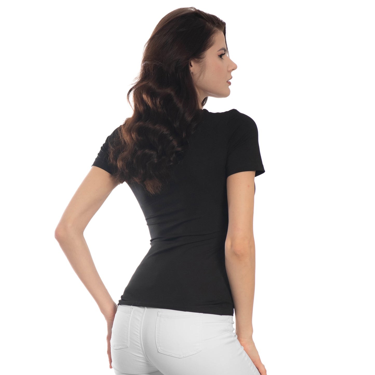 Дамска  тениска с къс ръкав обло деколте