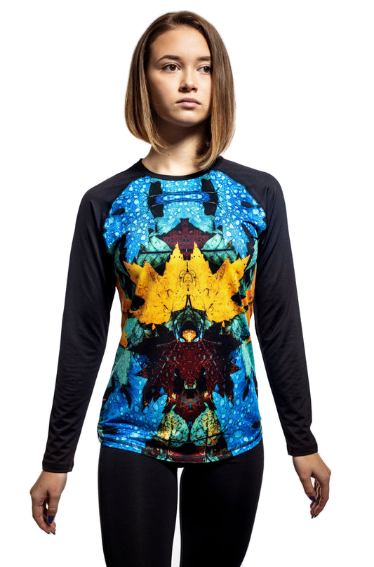 Дамска  тениска с дълъг реглан-ръкав обло деколте