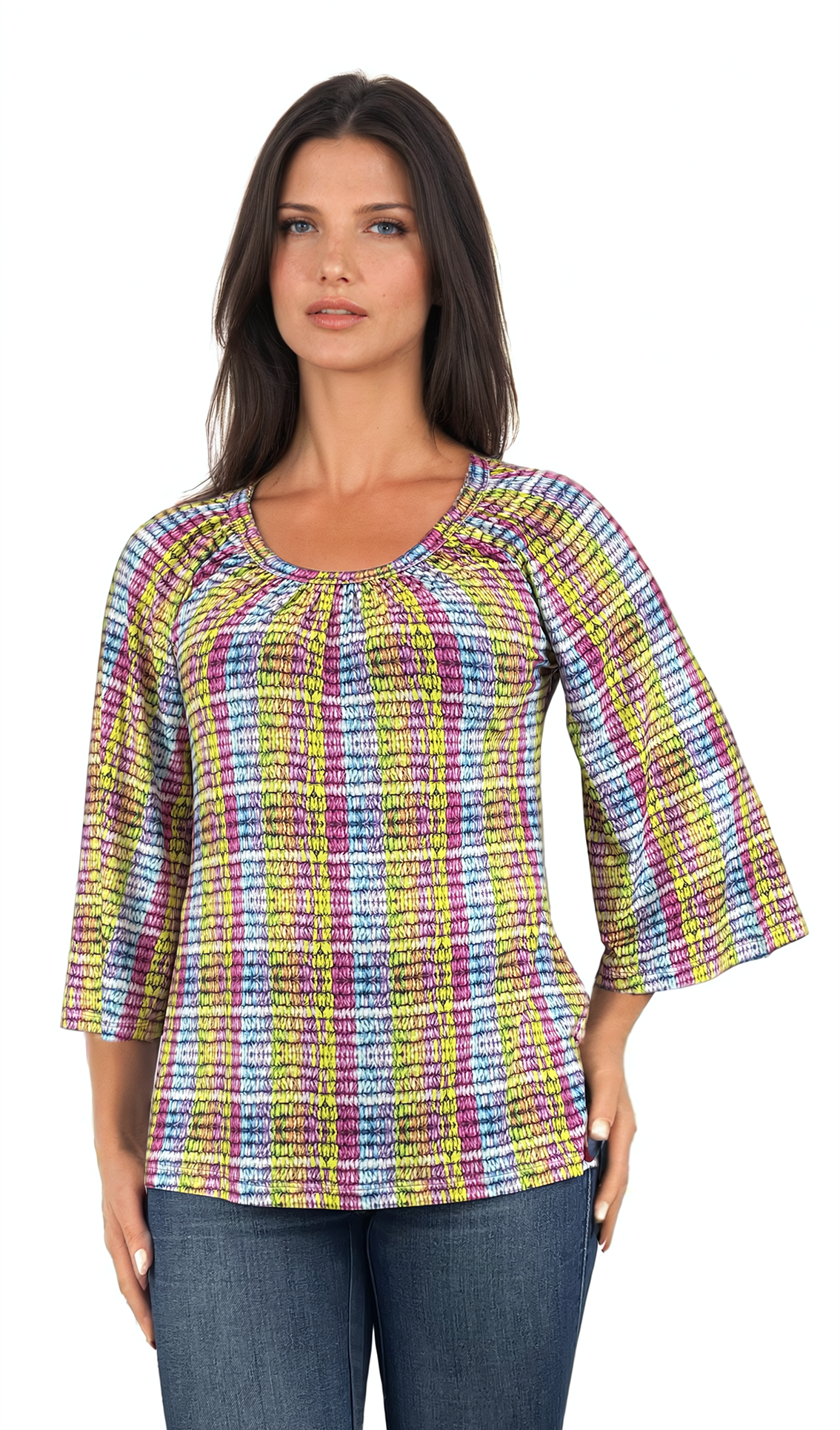 Дамска  блуза - тениска с 3/4 ръкав обло деколте