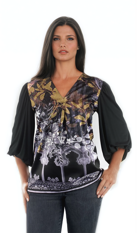 Дамска  блуза - тениска с 3/4 ръкав остро деколте