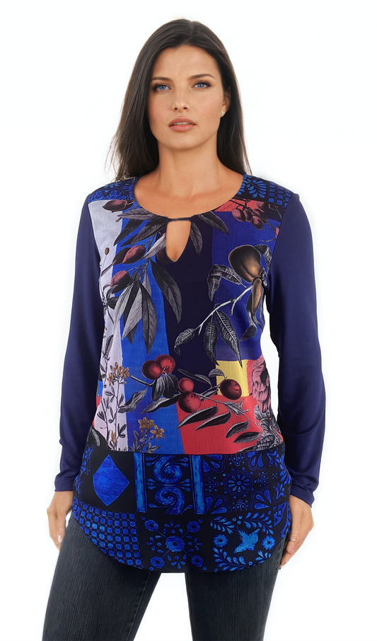 Дамска  туника - тениска с дълъг ръкав обло деколте