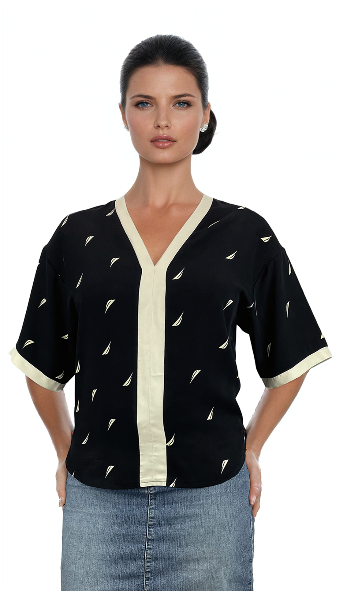 Дамска блуза 3/4 ръкав остро деколте