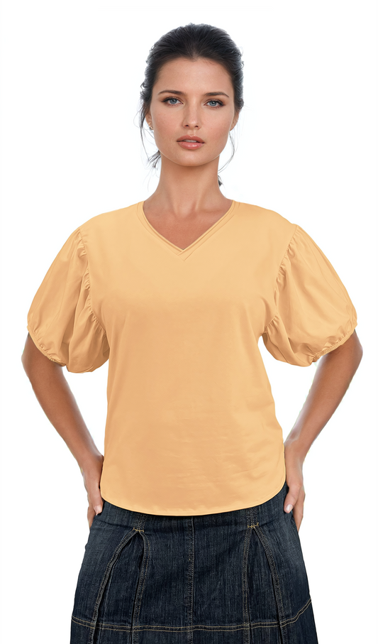 Дамска блуза - тениска къс ръкав остро деколте