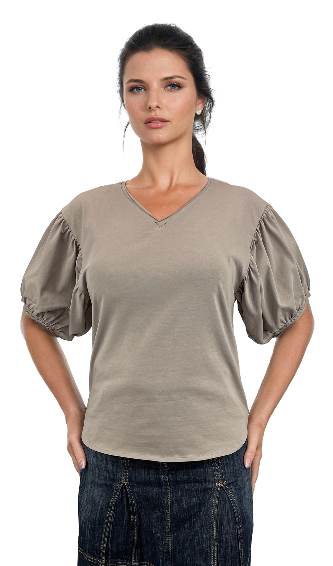 Дамска блуза - тениска къс ръкав остро деколте