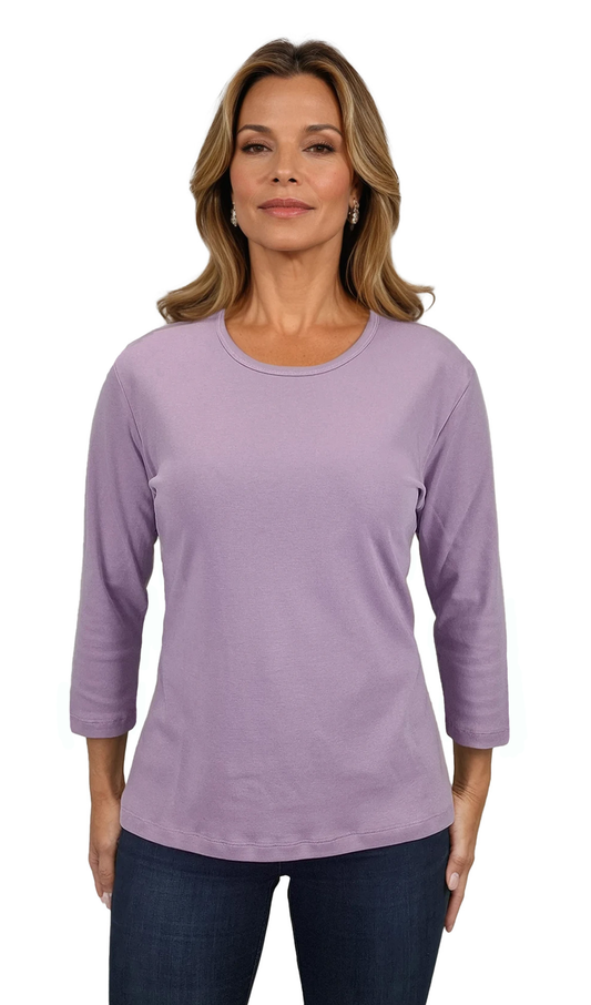 Дамска  блуза - тениска с 3/4 ръкав обло деколте